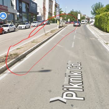 Bursa Nilüfer Belediyesi Düzensiz Asılan İs Yeri Tabelaların Kaldırılması