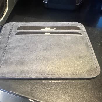 Elle Ayakkabı Kullanılmış Defolu Ürün