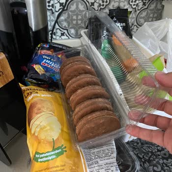 Ülker 2 Seferdir Halleylerin Rengi Bozuk Çıkıyor