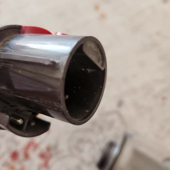 Dyson Garanti Süresince Oyaladı Şu An Yardımcı Olmuyor