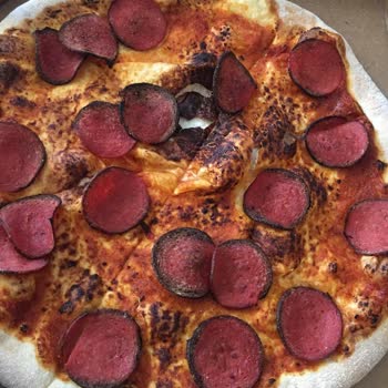 Bayramtepe Domino's Pizza'dan Aldığım Sucuksever Pizza Hakkında