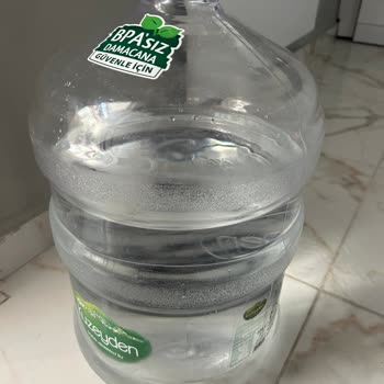 Getir Çatlak Damacana İle Su Getirdi. Evde Her Taraf Su Oldu