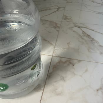 Getir Çatlak Damacana İle Su Getirdi. Evde Her Taraf Su Oldu