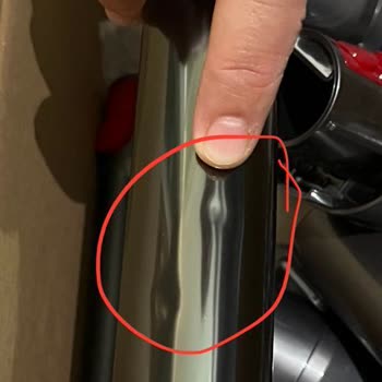 Dyson Servisinin Orijinal Parçalarını Başka Parçalarla Değiştirmesi