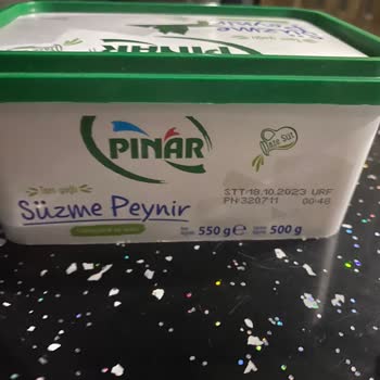 Örnek Market Bozuk Dolaplar Ve Bozuk Ürün Satışı