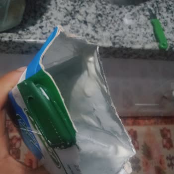 Sütaş STT Geçmeyen Süt Bozuk Çıktı