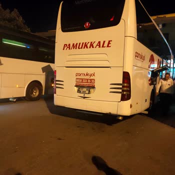Pamukkale Turizm Kalkış Saati Geciken Ve Bozuk Otobüs