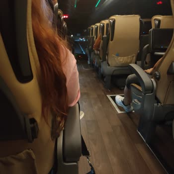 Pamukkale Turizm Kalkış Saati Geciken Ve Bozuk Otobüs