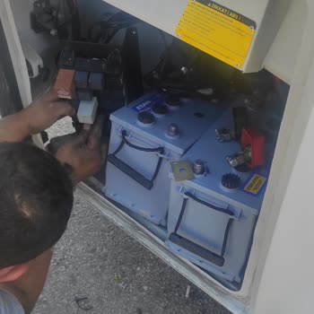 Otokar Egzoz Borusu Yüzünden Akülerin Patlaması!