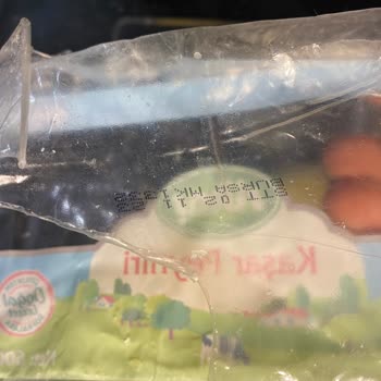 Sütaş Peynirden Sinek Çıktı