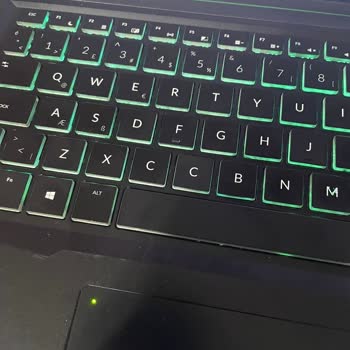 Monster Notebook Klavye Sorunu Ve Servis İlgisizliği