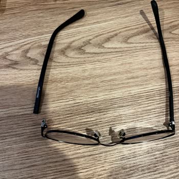 Slazenger Gözlük Çerçevesi Sürekli Kırılıyor.