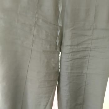 LCW Marka Pantolon Kumaş Erimesi