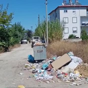 Manavgat Belediyesi Çöpler Toplanmıyor, Belediye Ve Muhtarlık İlgilenmiyor!