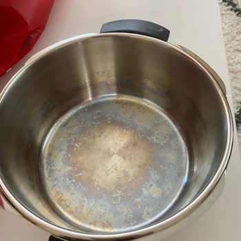 Buevin Fissler Düdüklü Leke Bırakıyor