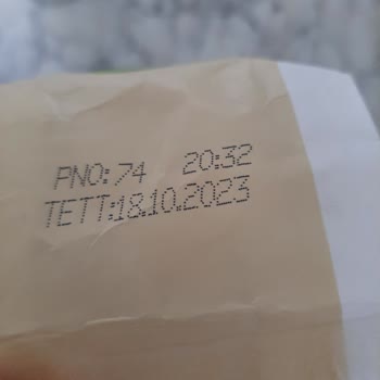 Migros Marketten Aldığımız Sinangil Tam Buğday Paketleri Böceklenmiş.