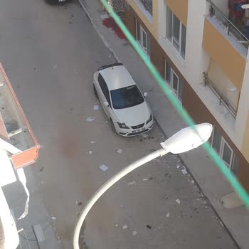 Eskişehir Büyükşehir Belediyesi Sokak Temizliği İçin Süpürgeciler