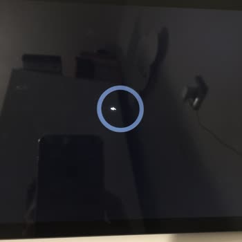 Samsung Telefon Tablet Açılmıyor Ortası Yuvarlak Şimşek İşareti Var