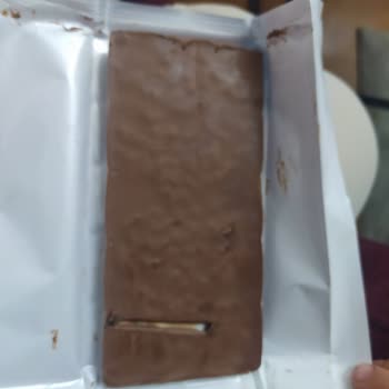 Milka Çikolata Bozukluğu Nedeni İle Çöpe Atim