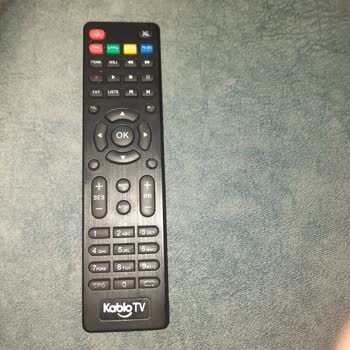 Kablo TV Kumandası Bozuktur. Tuşlar Zor Veya Hiç Basmıyor