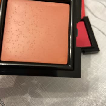 Pastel Kozmetik Pastel Krem Allıklar Bozuk