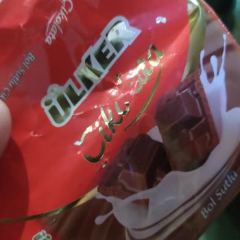 Ülker Sütlü Çikolata Küflü Çıktı
