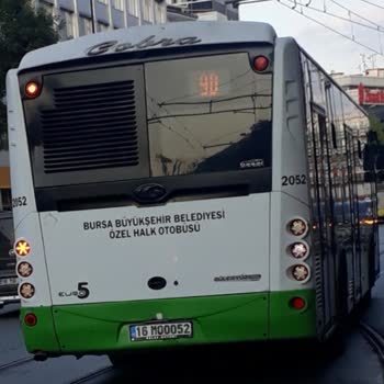 Bursa Büyükşehir Belediyesi Otobüsü Şoförü