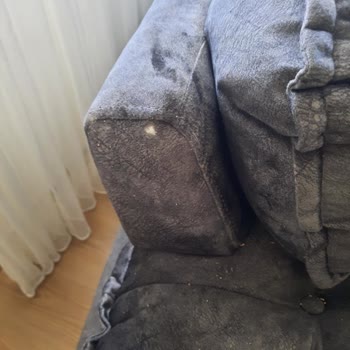 Ergül Mobilyadan Uzak... Durun...