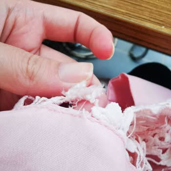 Bliss Atelier Elbise Siparişi - Kalitesiz Dikişler