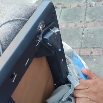 Kelebek Mobilya Sorumsuzluğu Ve Beceriksizliği