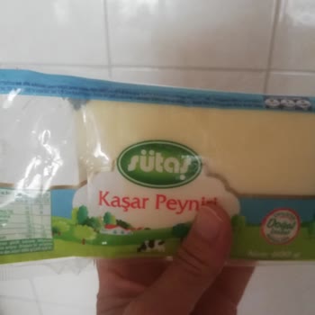 5 Günde Buzdolabında Küflenen Sütaş Kaşar Peyniri