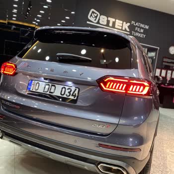 Ford Kuga ST-Line Aracımın Kolçak Derileri Kabarıyor