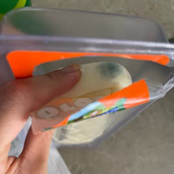 Migros'ta Elitkent Şubede Bozuk Gıda Satılması
