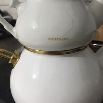 Emsan Isıdan Kaynaklı Çatlayan Porselen Demlik