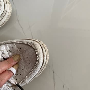 Nike Ayakkabı Yırtıldı Açıldı