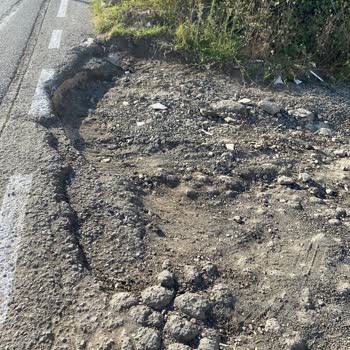 Samsun Büyükşehir Belediyesi Afet Kaynaklı Yol Bozukluğunun Düzeltilmemesi