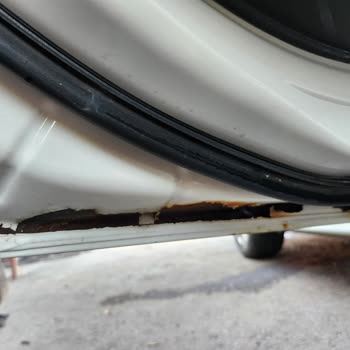 Citroen Marka Aracımda Boya Atması