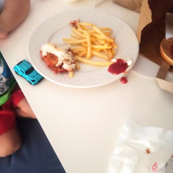 KFC Hatalı Menü Bozuk Ürün