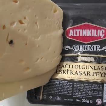 Altınkılıç Olgunlaşmış Eski Kaşar Peynirinden Sinek Çıktı