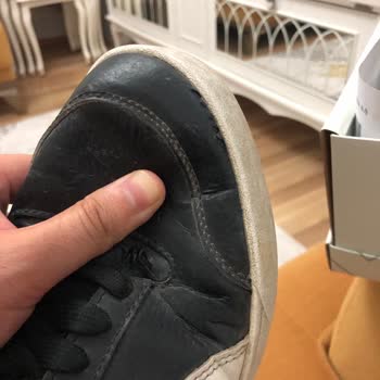 Bandırma Liman AVM In Street Mağazası Alınan Puma Marka Ayakkabı