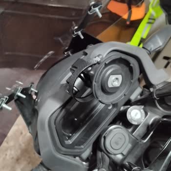 Nukrotech Motosiklet Aksesuarları MRT Titreşim Modüllü Telefon Tutucu Ürünü Sıkıntılı
