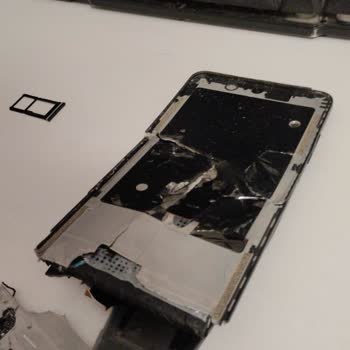 Nukrotech Motosiklet Aksesuarları MRT Titreşim Modüllü Telefon Tutucu Ürünü Sıkıntılı