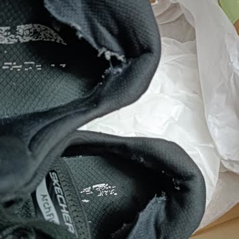 Skechers Bir O Kadar Pahalı Bir O Kadar Kalitesiz! Yazık
