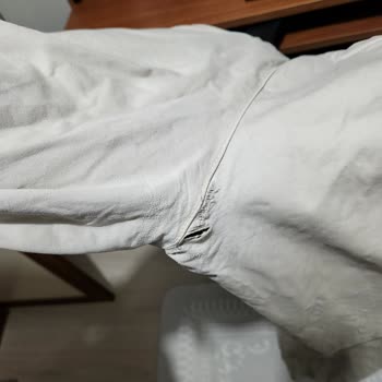 Zara'dan Aldığım Jogger Pantolon Yırtıldı