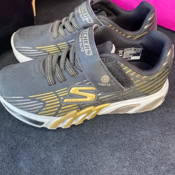 Skechers Ayakkabı 3 Günde Boyası Çıktı Üretim Hatası Değildir Dendi