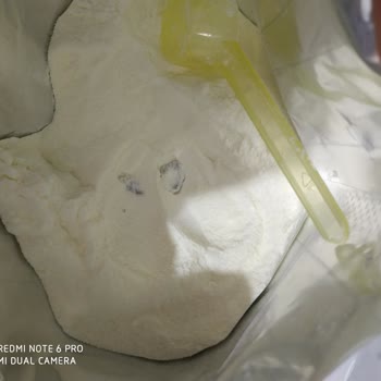 Bebelac Mamanın İçinden Bir Şeyler Cıktı