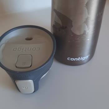 Contigo Termos Dış Gövde Soyulması