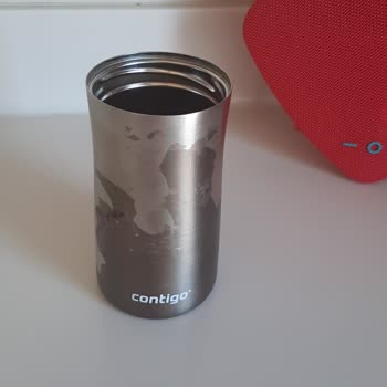 Contigo Termos Dış Gövde Soyulması