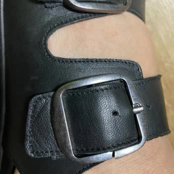 Derimod Ürününe Sahip Çıkmıyor Değişim Yapmıyor