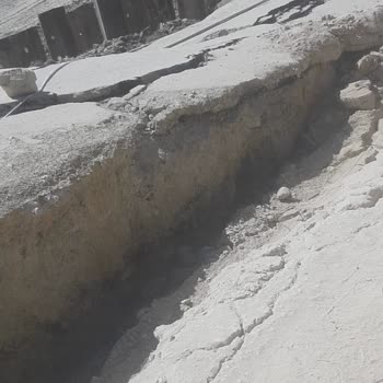 Kuşadası Belediyesi Yol Yapmıyor, Yapamıyor